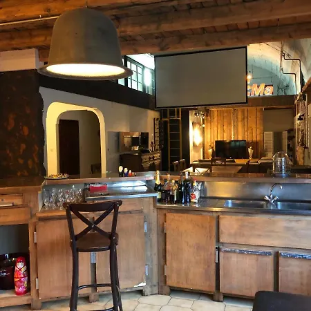 APPARTEMENT style loft industrielle de 250m2