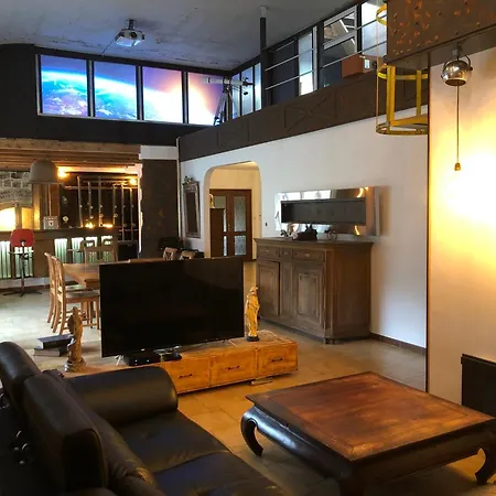 Appartement APPARTEMENT style loft industrielle de 250m2